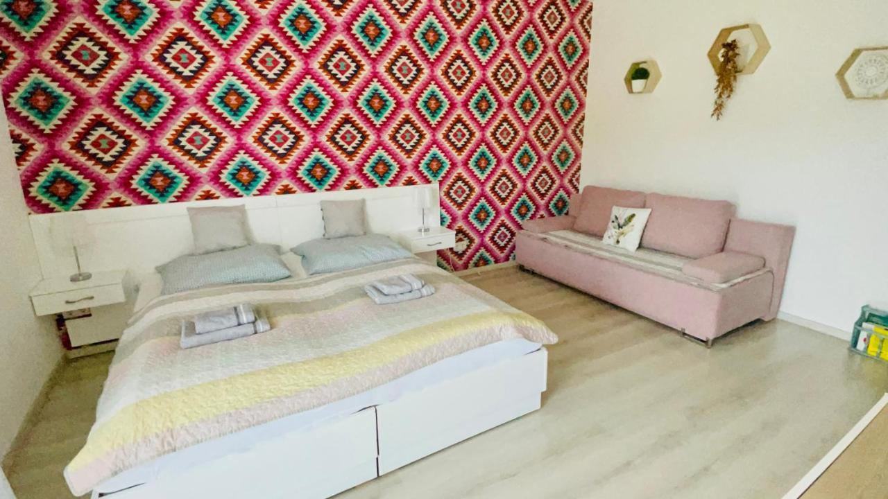 Joy Apartman Zalakaros Eksteriør billede