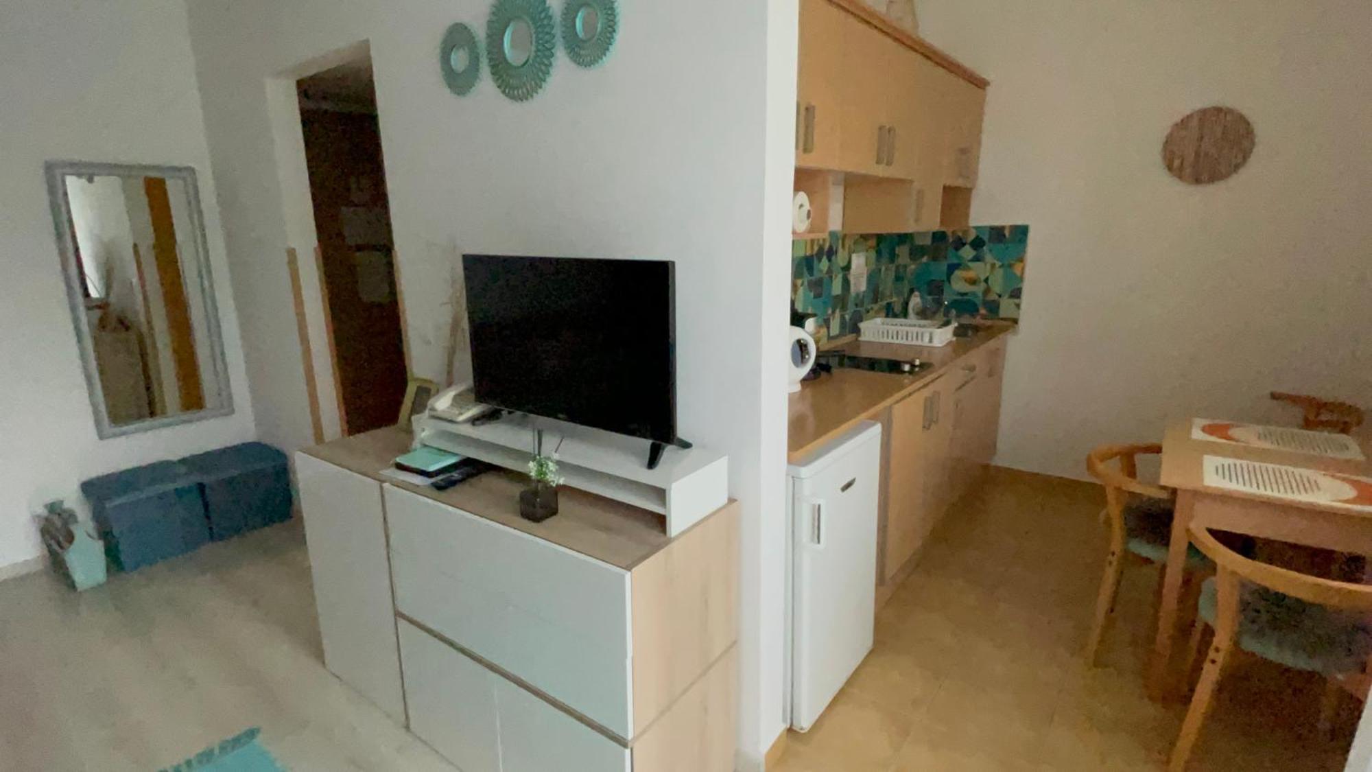 Joy Apartman Zalakaros Eksteriør billede