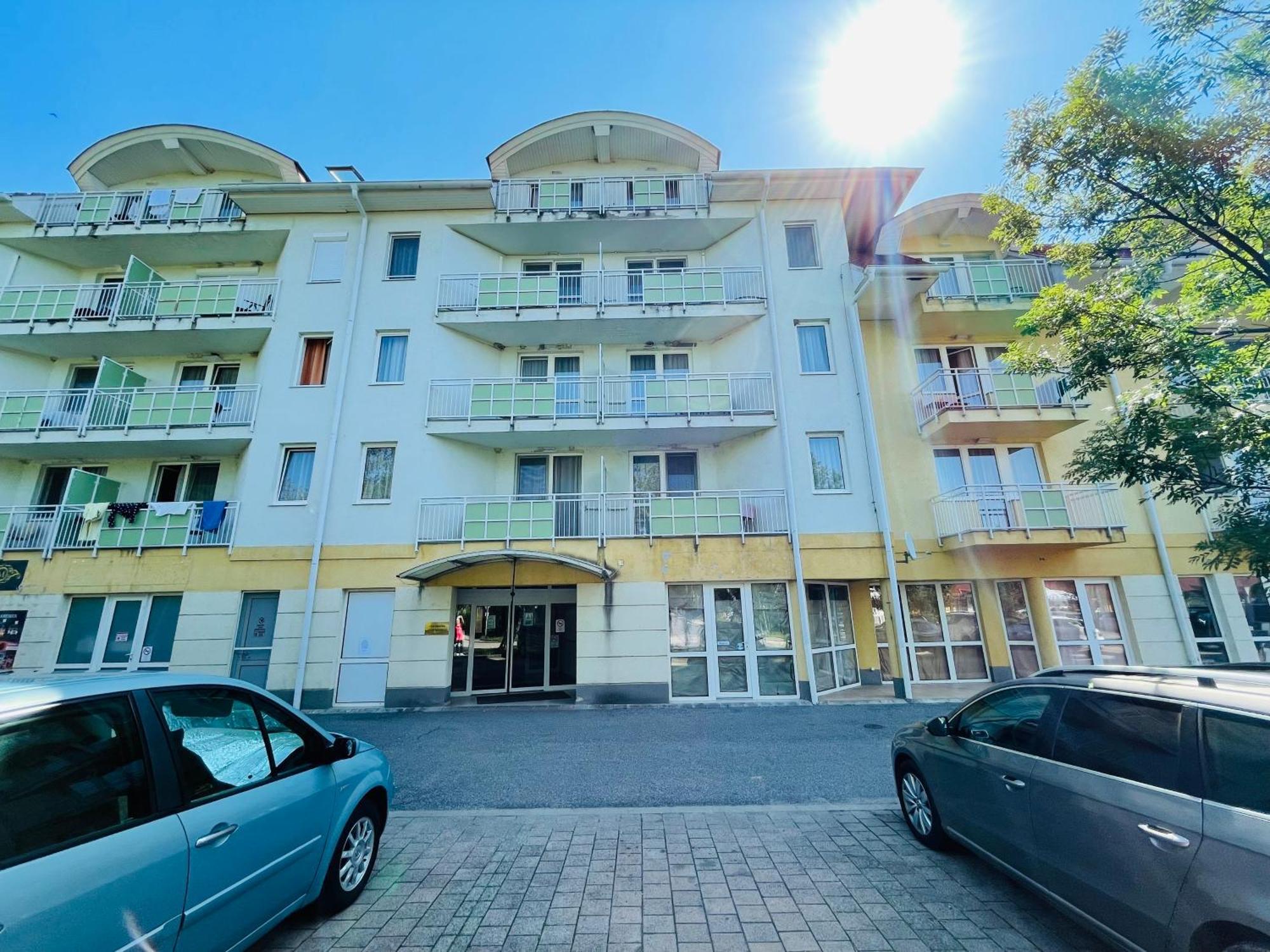 Joy Apartman Zalakaros Eksteriør billede